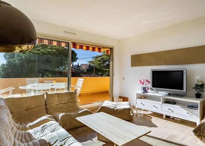 Cadet Rousse-6 By Interhome דירה לה לבאנדו